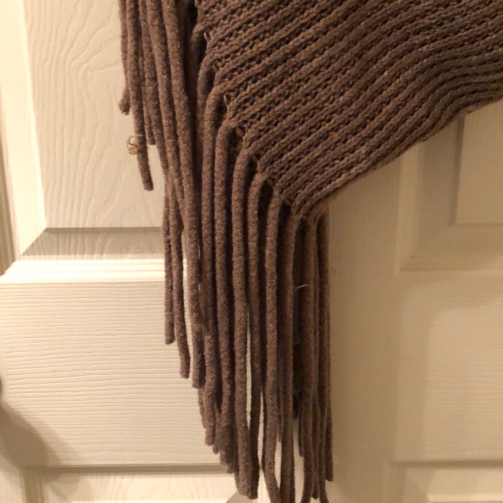 3/$15💥Infinity Scarf - Picture 3 of 3